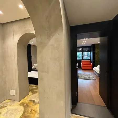 Apartment Luxury Boutique / Komuna Parisit / Near To Tirana